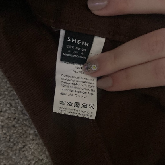 Never Worn Brown Cargo Pants - Picture 3 of 4